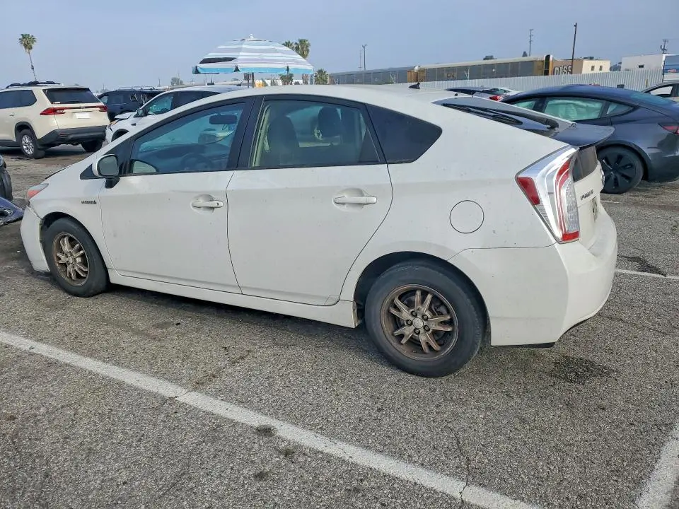 2014 TOYOTA PRIUS TWO  