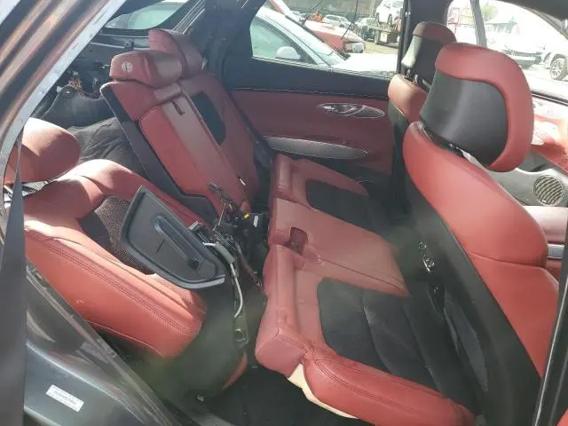 2023 GENESIS GV70 BASE