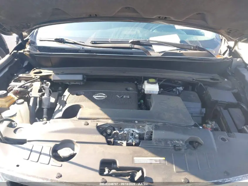 2015 NISSAN PATHFINDER SV