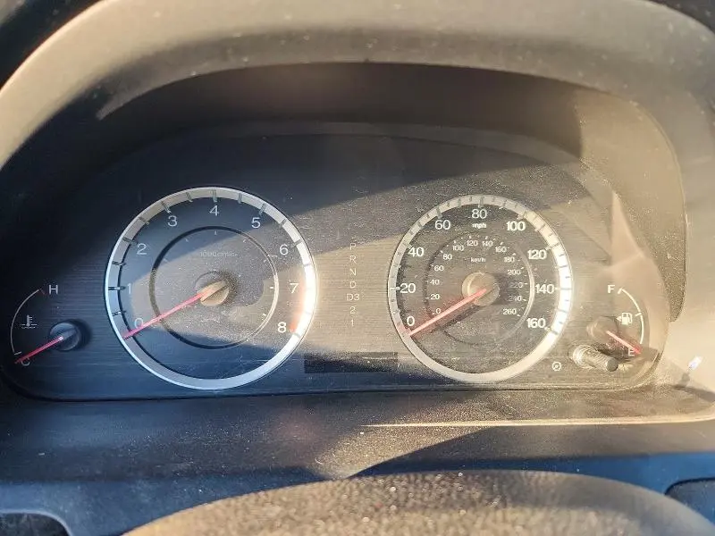 2011 HONDA ACCORD LX  