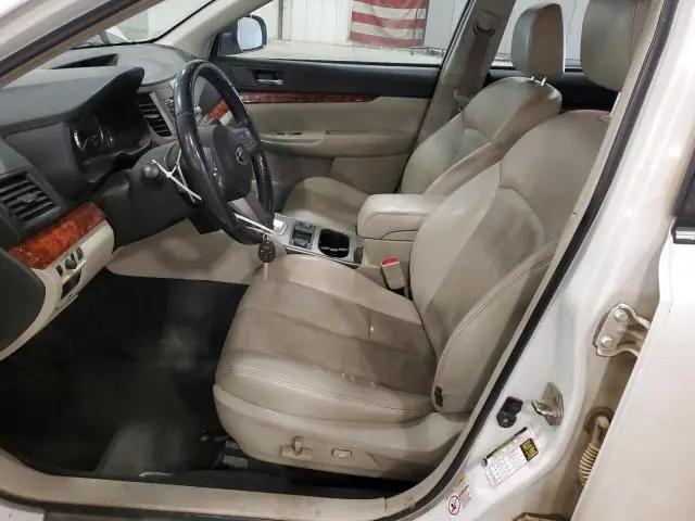 2010 SUBARU LEGACY 2.5I LIMITED  