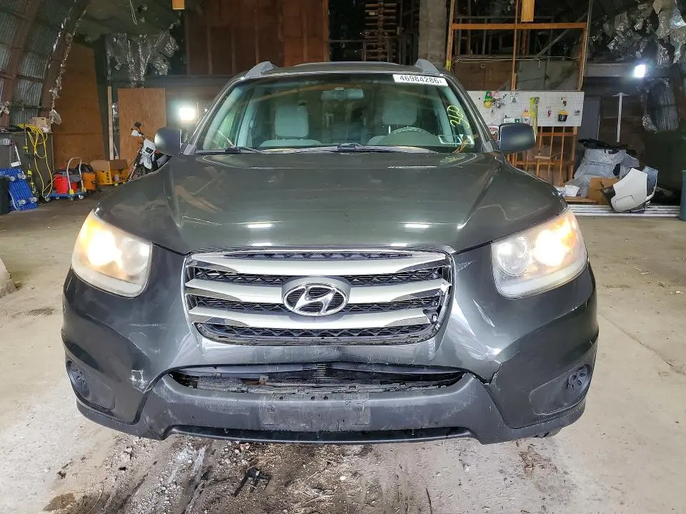2012 HYUNDAI SANTA FE GLS  
