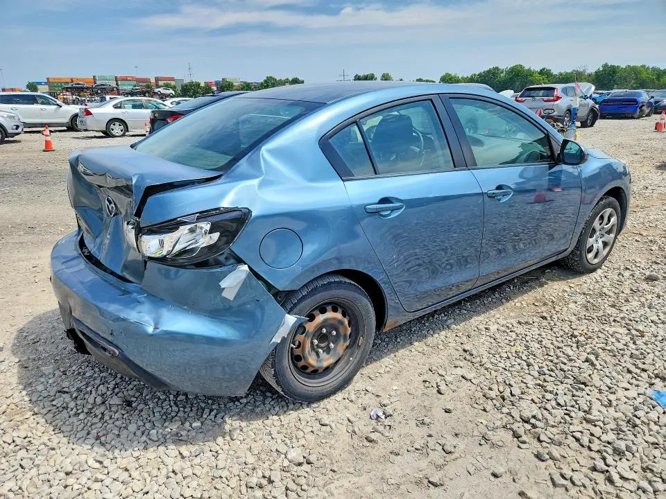 2011 MAZDA 3 I  