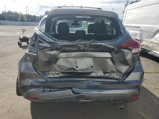 2024 NISSAN KICKS SV  