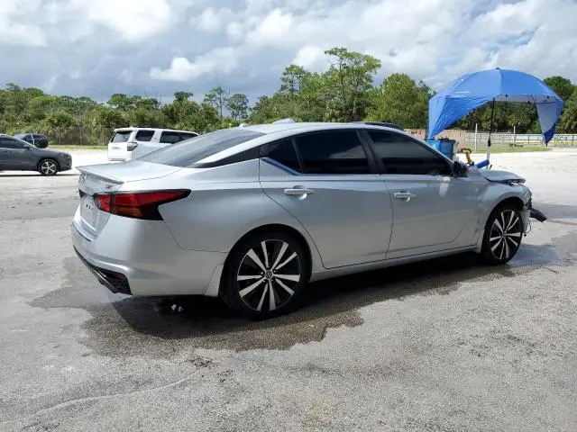 2021 NISSAN ALTIMA SR  