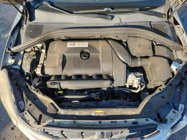 2011 VOLVO XC60 T6  