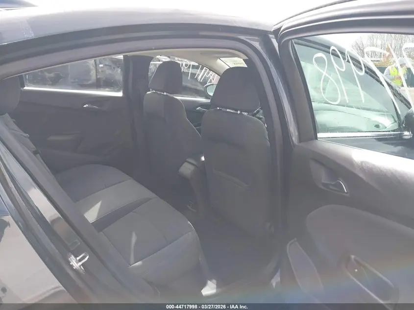 2018 CHEVROLET CRUZE LT AUTO