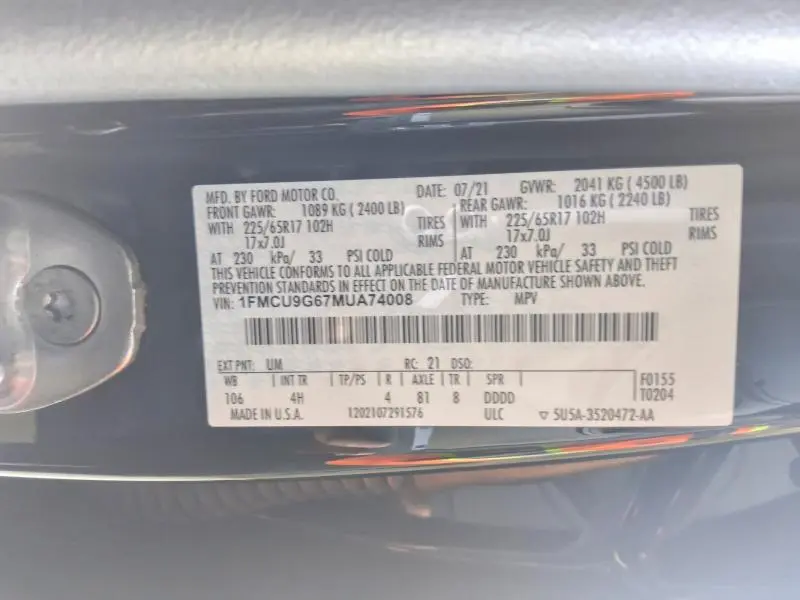2021 FORD ESCAPE SE  