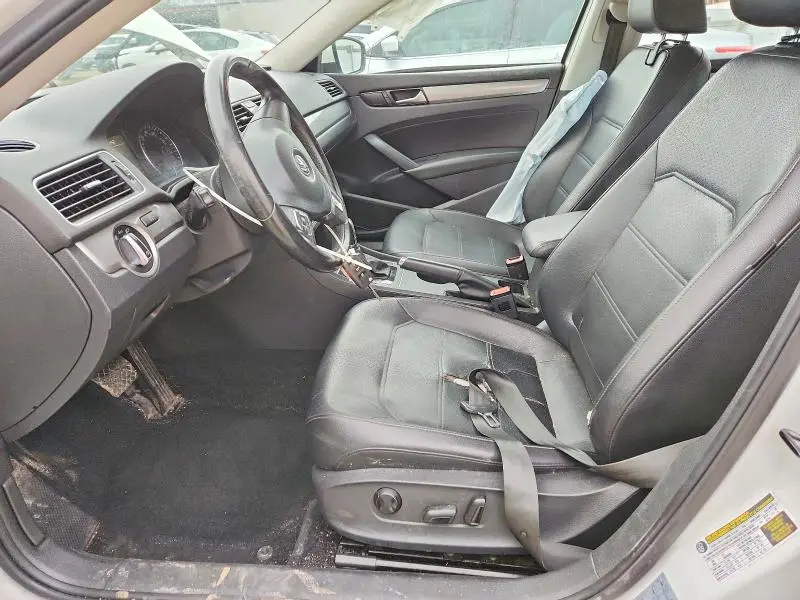 2014 VOLKSWAGEN PASSAT S  