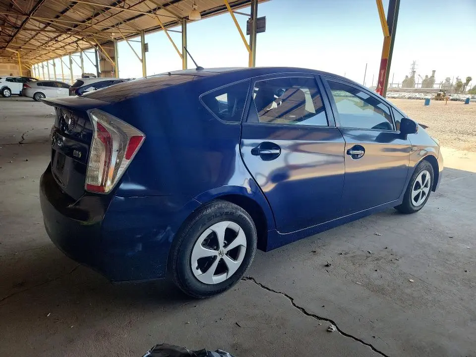 2012 TOYOTA PRIUS TWO  