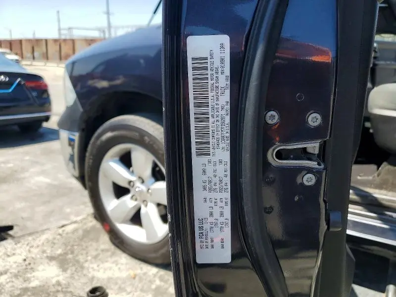 2015 RAM 1500 ST  