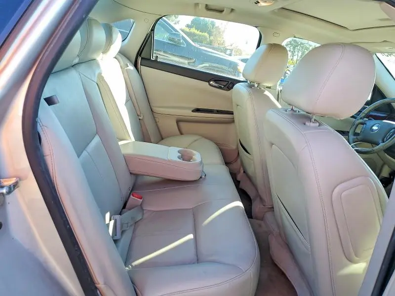 2010 CHEVROLET IMPALA LT  