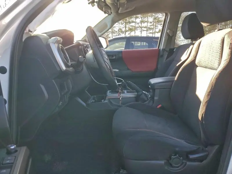 2016 TOYOTA TACOMA DOUBLE CAB  