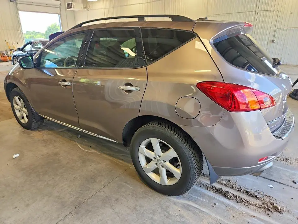 2010 NISSAN MURANO S  