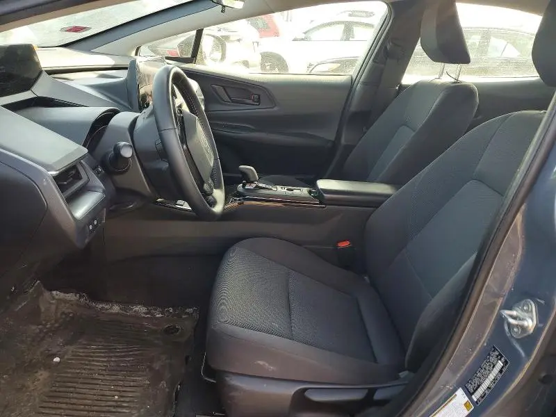 2024 TOYOTA PRIUS LE  