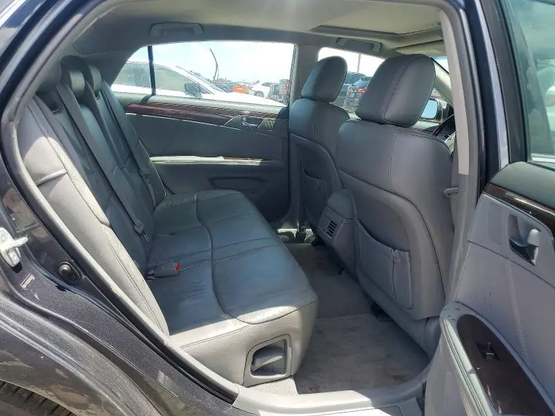 2010 TOYOTA AVALON LIMITED  