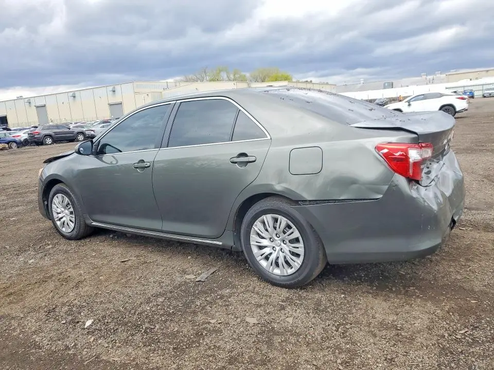 2013 TOYOTA CAMRY LE  
