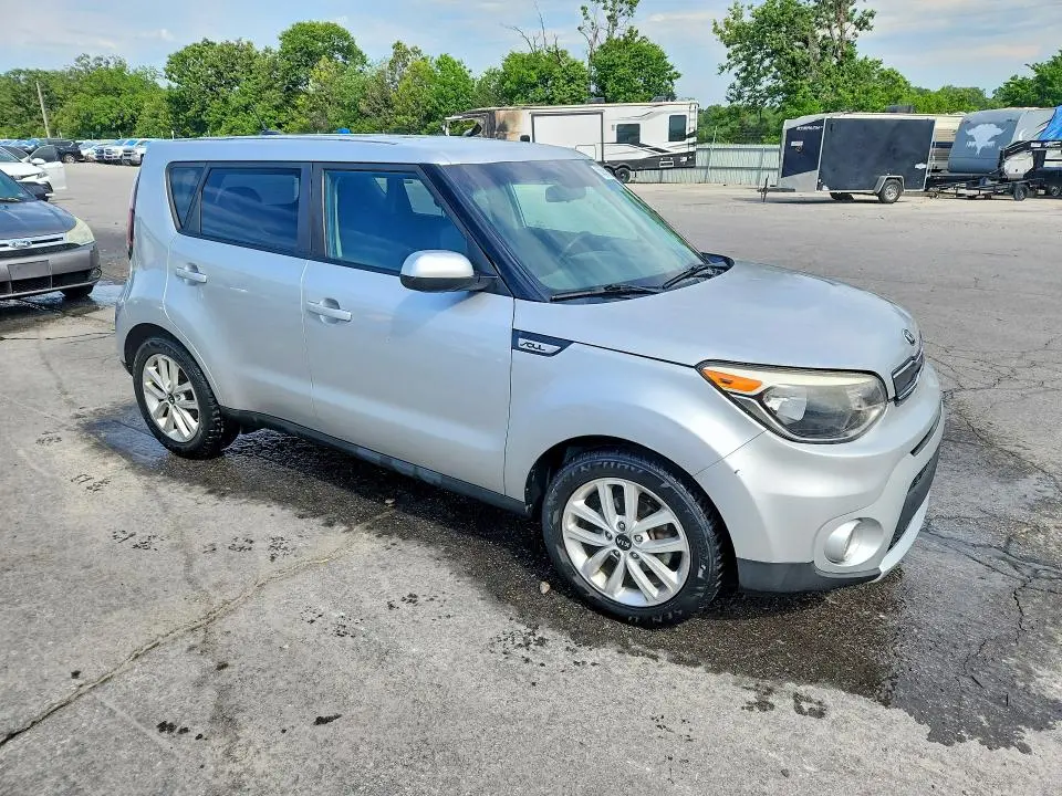 2018 KIA SOUL +  