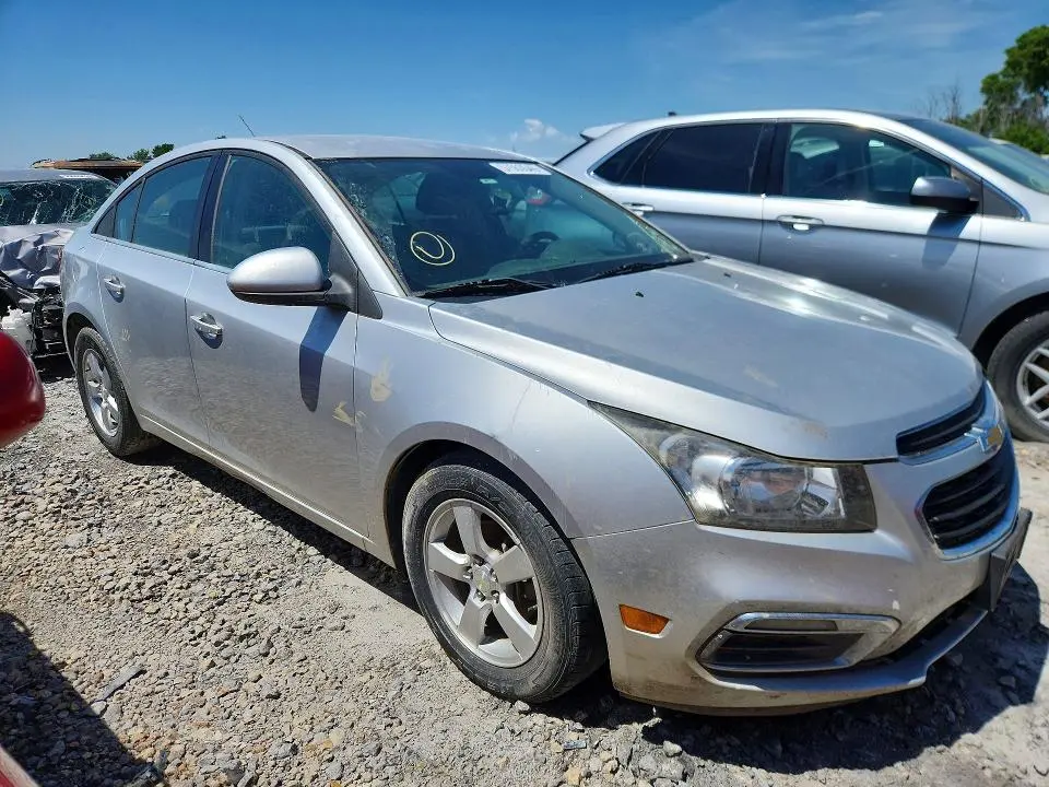 2015 CHEVROLET CRUZE LT  
