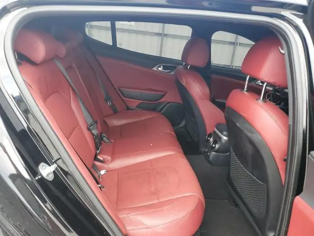 2019 KIA STINGER GT  