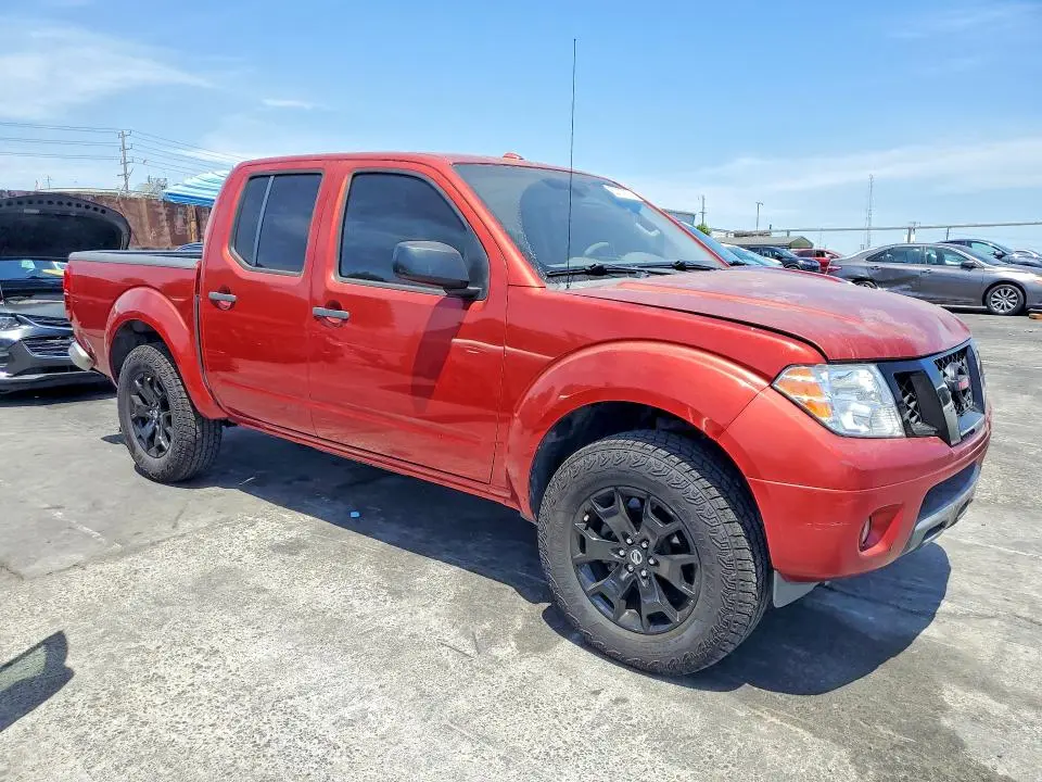 2014 NISSAN FRONTIER S  