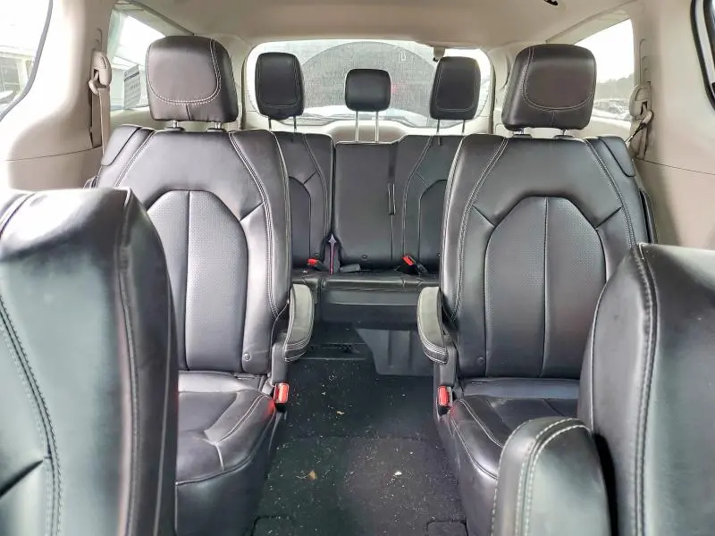 2021 CHRYSLER VOYAGER LXI  