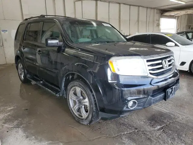 2015 HONDA PILOT SE  
