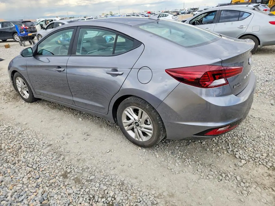 2020 HYUNDAI ELANTRA SEL  