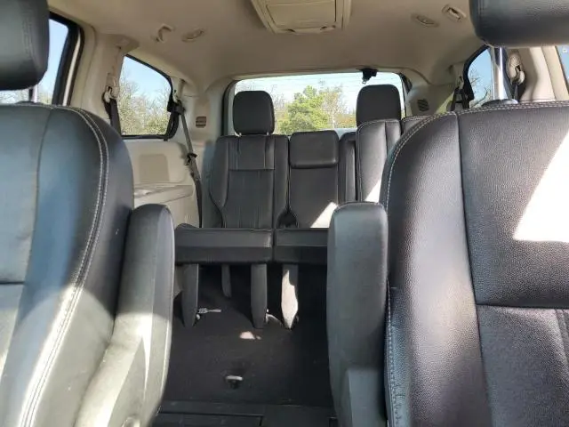 2012 CHRYSLER TOWN & COUNTRY TOURING  