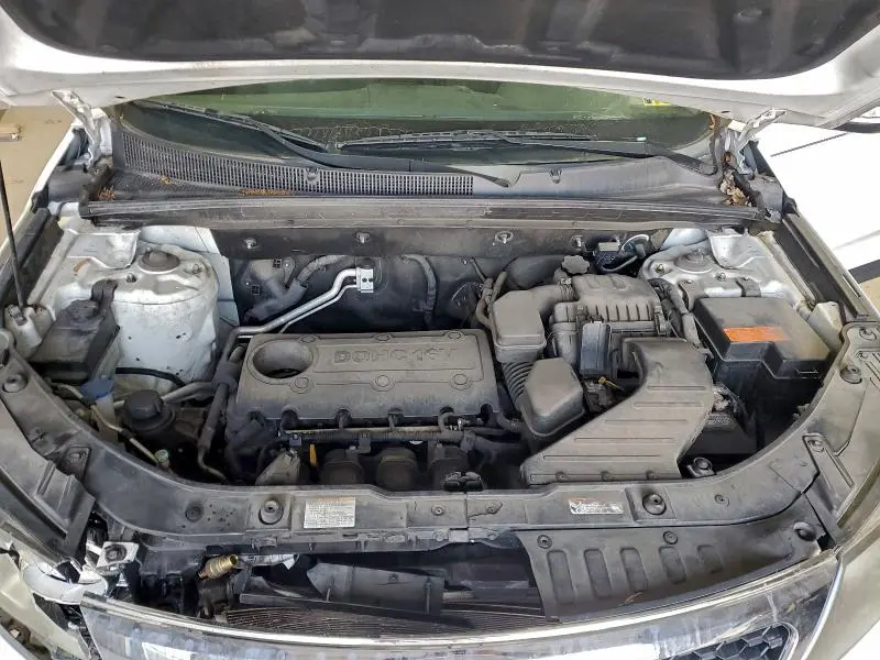 2011 KIA SORENTO BASE  