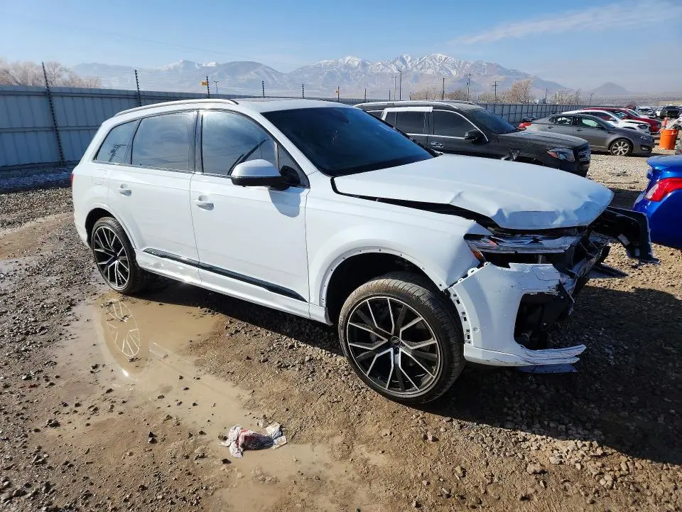 2025 AUDI Q7 PREMIUM PLUS  