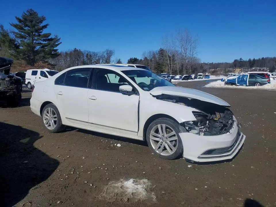 2017 VOLKSWAGEN JETTA SEL  