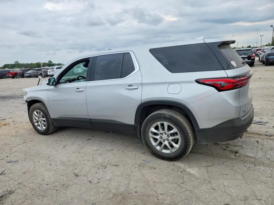 2022 CHEVROLET TRAVERSE LS  