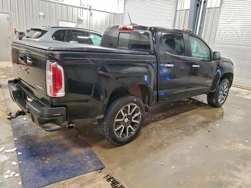 2017 GMC CANYON DENALI  