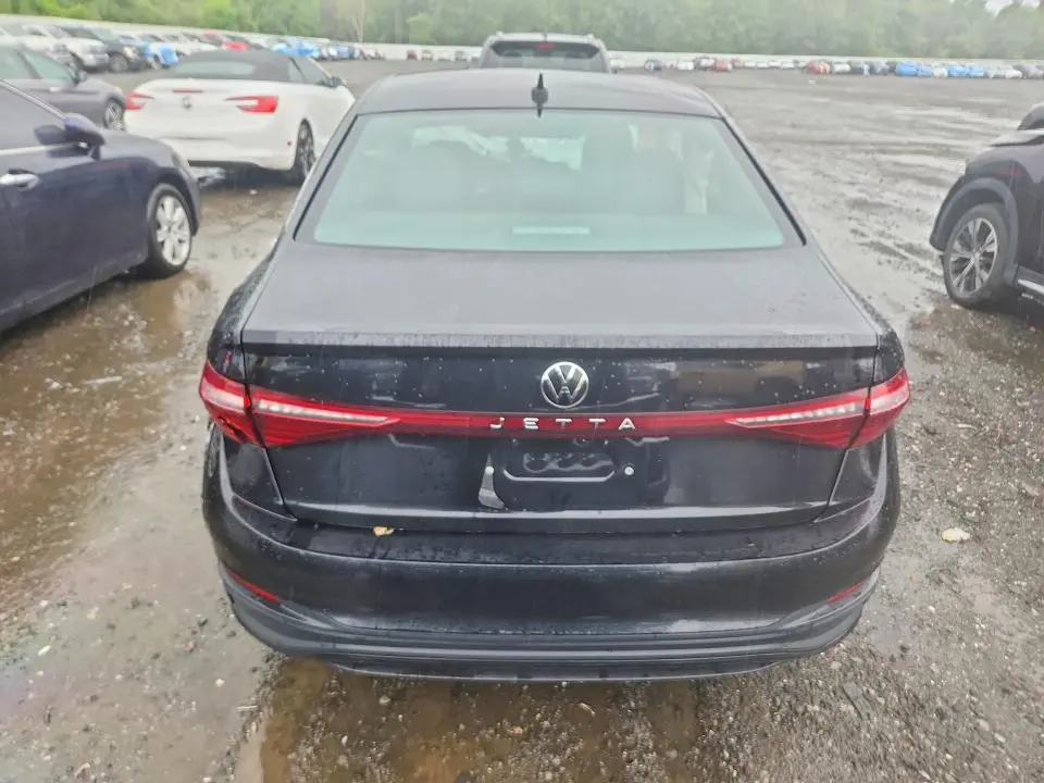 2025 VOLKSWAGEN JETTA SPORT  