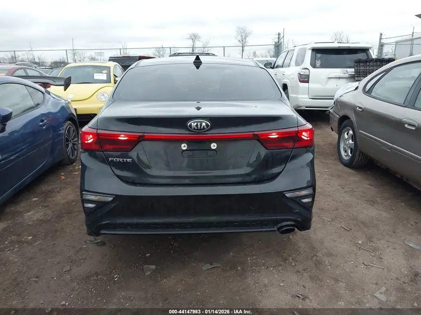 2020 KIA FORTE LXS
