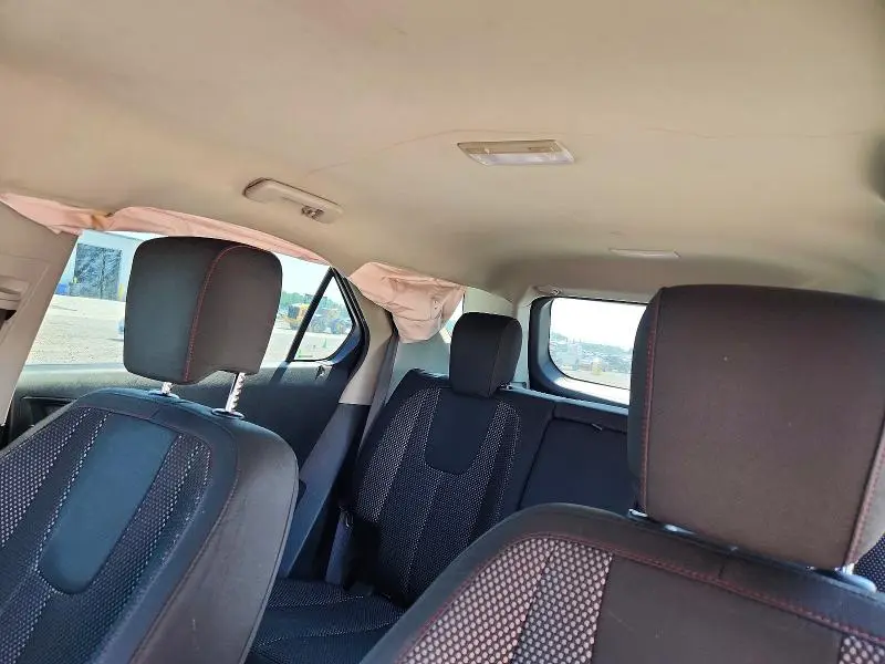 2017 CHEVROLET EQUINOX LT  