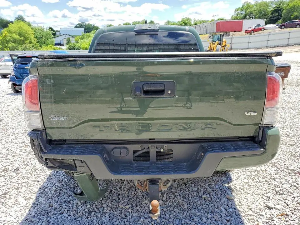 2021 TOYOTA TACOMA TRD SPORT  