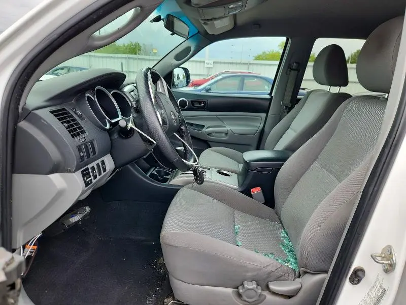 2014 TOYOTA TACOMA V6  