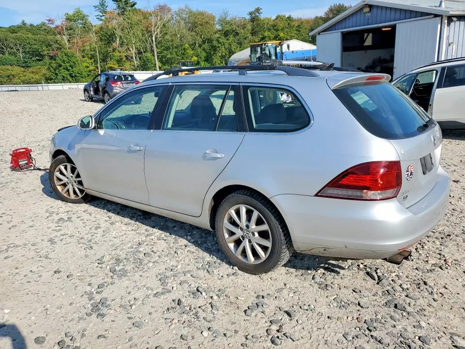 2011 VOLKSWAGEN JETTA S/SE  