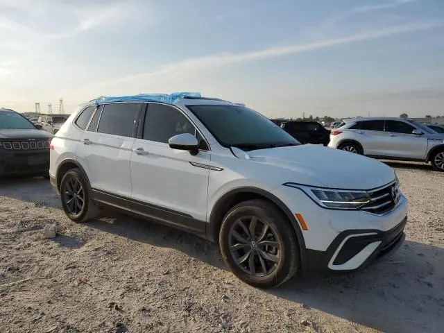 2024 VOLKSWAGEN TIGUAN SE  