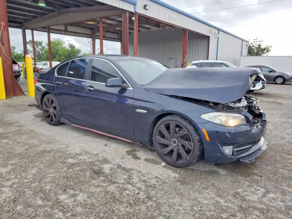2013 BMW 528 I  