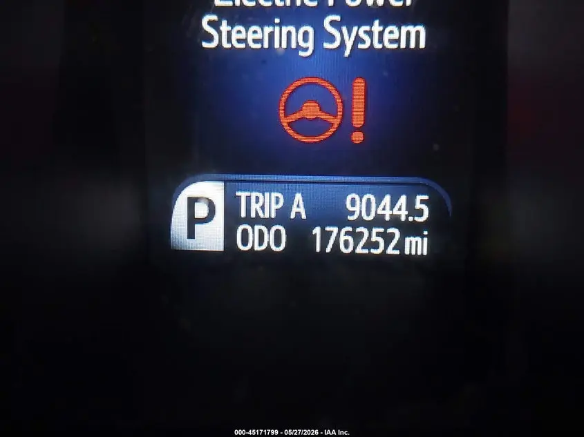 2015 TOYOTA AVALON XLE