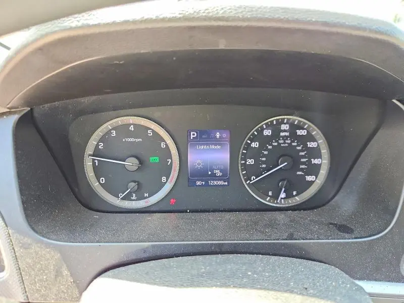 2016 HYUNDAI SONATA SE  