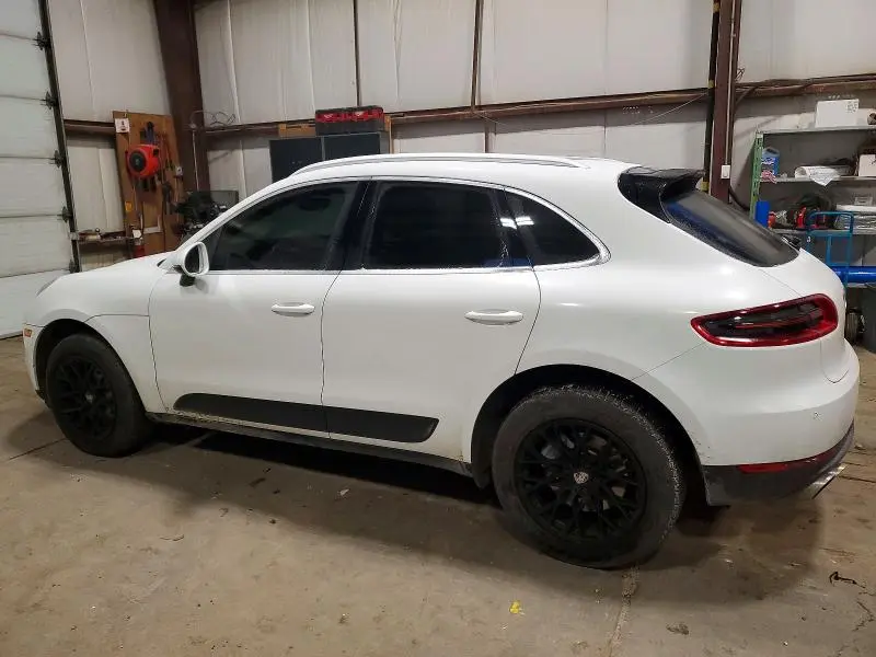 2015 PORSCHE MACAN S  