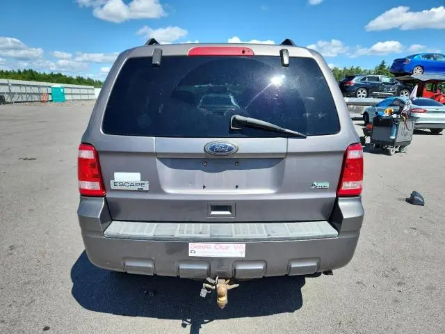 2010 FORD ESCAPE XLT  