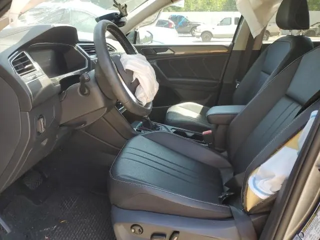 2022 VOLKSWAGEN TIGUAN SE  