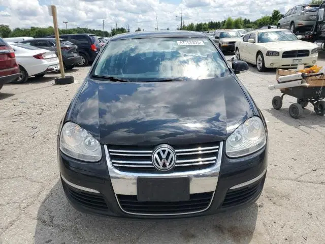 2010 VOLKSWAGEN JETTA SE  