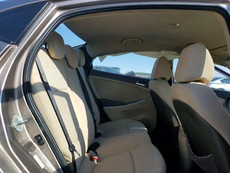 2013 HYUNDAI ACCENT GLS  
