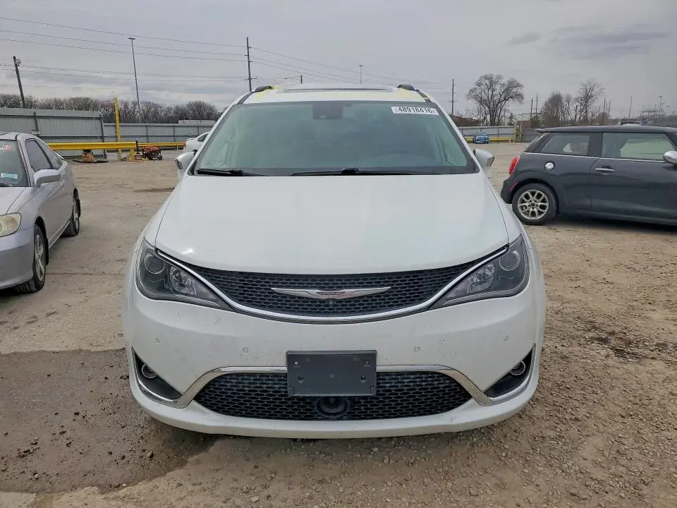 2018 CHRYSLER PACIFICA LIMITED  